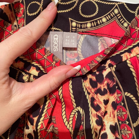 ASOS Pleated Skirt - Picture 3 of 4